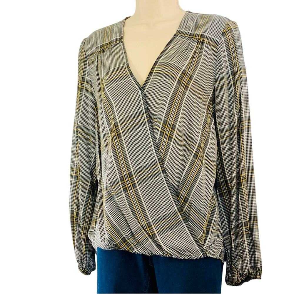 Max Studios Black White Yellow Plaid Surplice V Neck Pop Over Top Long Sleeve